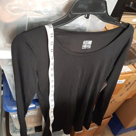 NEW TAG ! 32 Degree Women Lightweight Crew Neck Long Sleeve Black Size M - Picture 1 of 7